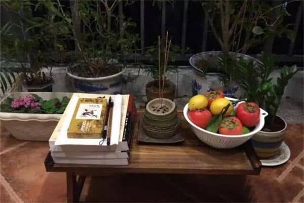 梦见敬神的祭品是什么意思