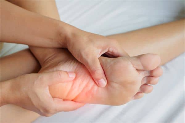 梦见痉挛抽筋是什么意思
