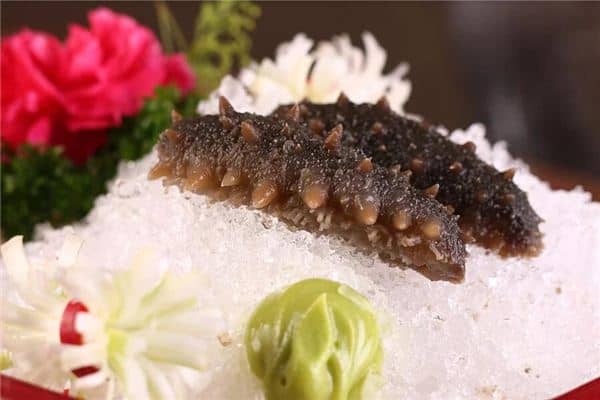梦见吃山珍海味是什么意思