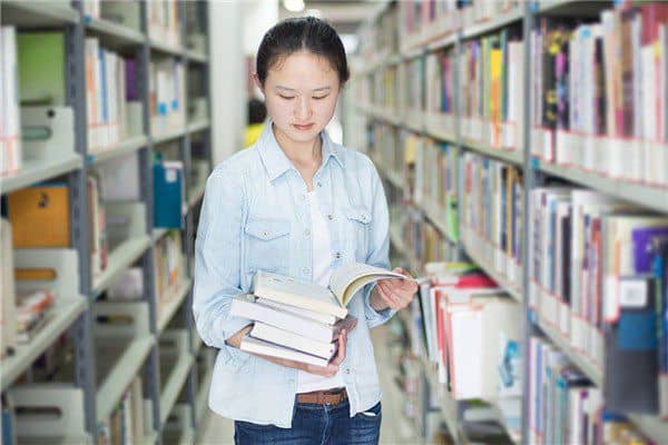 梦见走出图书馆是什么意思