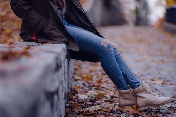 梦见裤子是什么意思