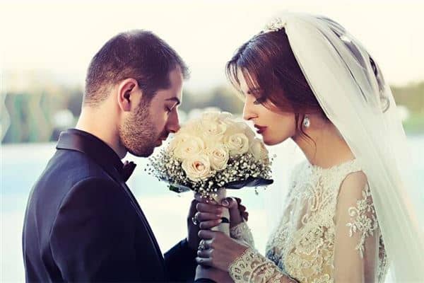 梦见与不喜欢的人结婚是什么意思