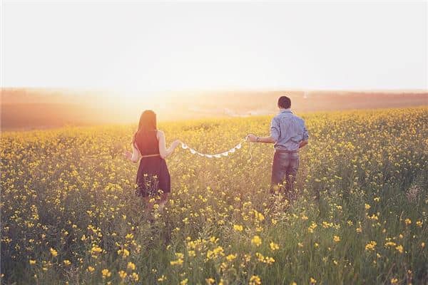 已婚女人梦见找对象是什么意思