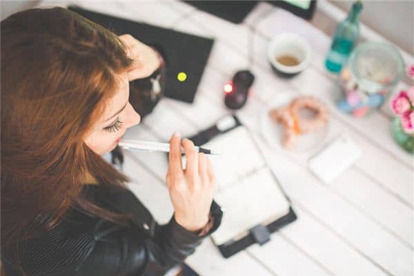 女人梦到打工是什么意思