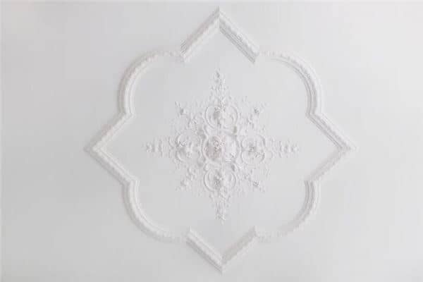 梦见天花板脱落
