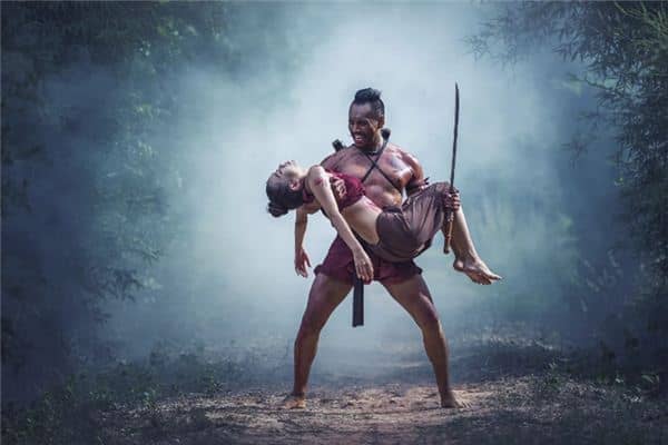 梦见砍死人是什么意思