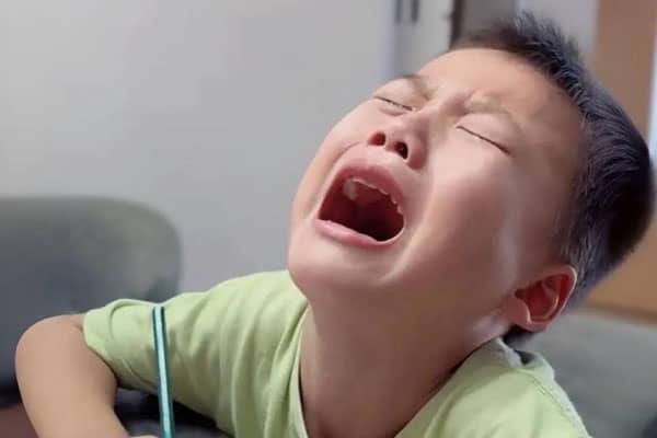 梦见女儿考试成绩差是什么意思