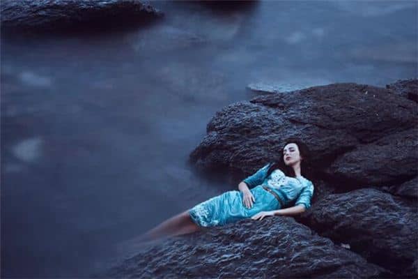 梦死人是什么意思