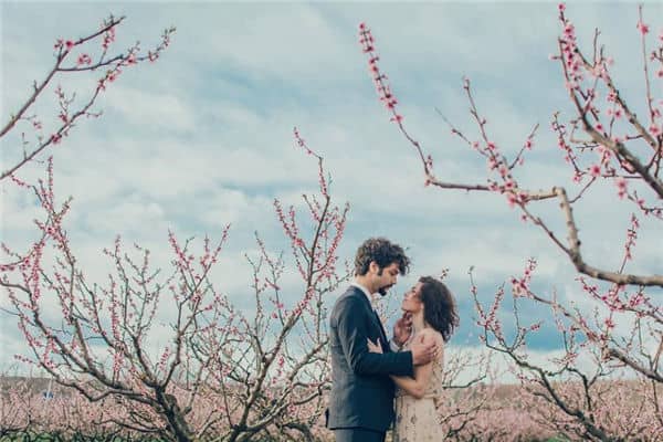梦到男女行房是什么意思
