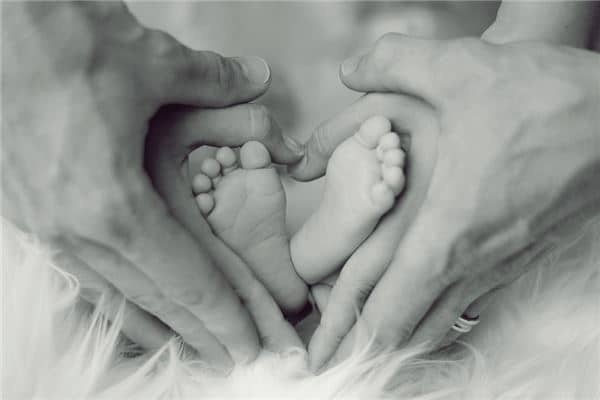 孕妇梦见别人生孩子是什么意思