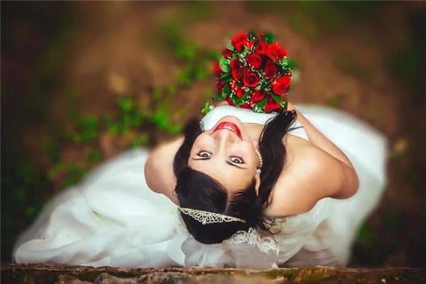 单身梦见结婚没有新郎是什么意思