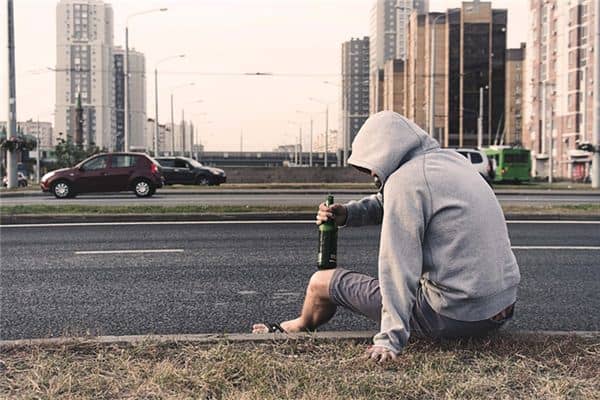 梦到喝醉酒的男人是什么意思