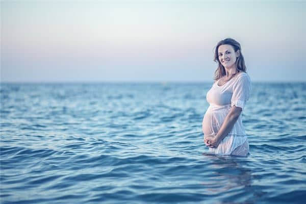 梦见闺蜜怀孕大肚子是什么意思