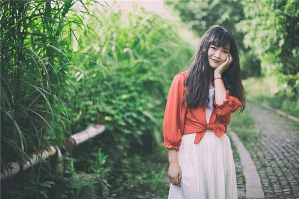 女人梦见自己牙疼是什么意思