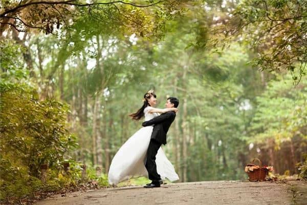梦见自己办婚礼没有新郎