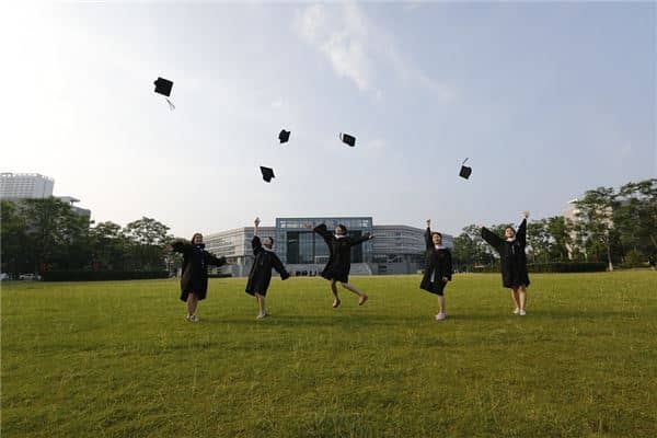 梦见死去的同学象征什么是什么意思