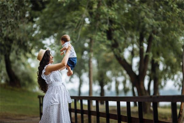 梦见生个女孩是什么意思