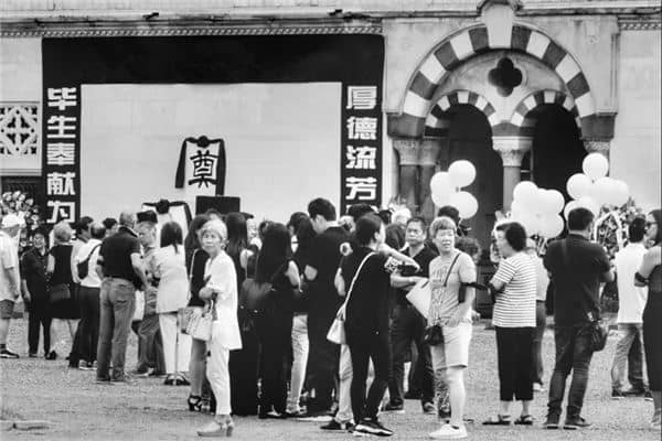 梦见送丧是什么意思