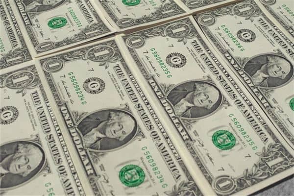 梦见自己拥有大量现金预示着什么是什么意思