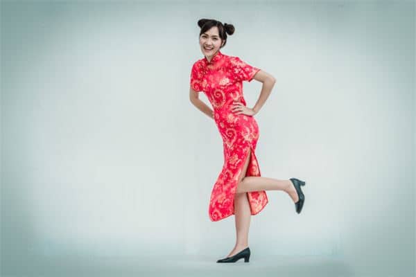 梦见穿旗袍是什么意思