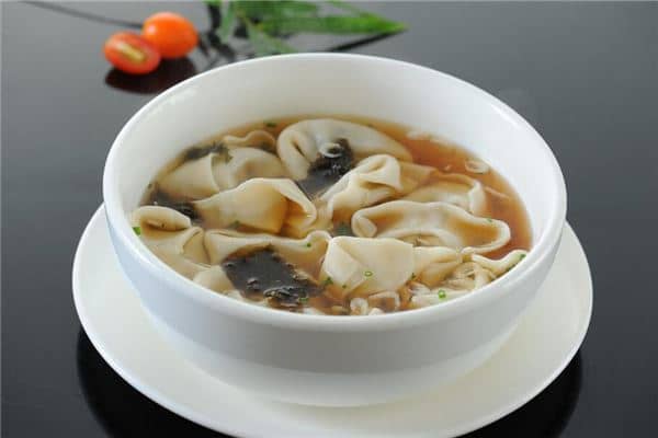 已婚女人梦见吃馄饨是什么意思