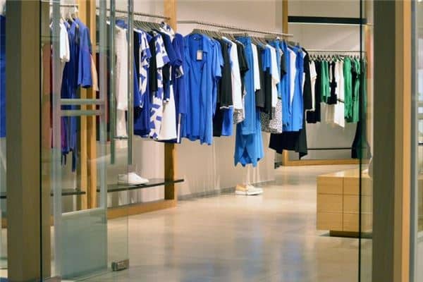 梦见买衣服是什么意思