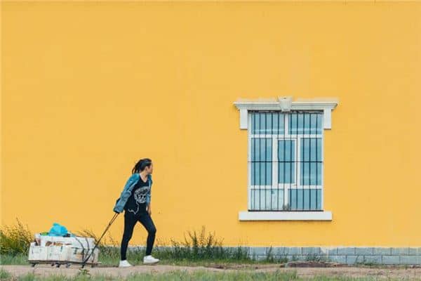 女人梦见拉车是什么意思