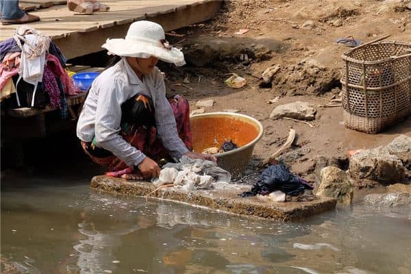 已婚女人梦见洗衣服是什么意思