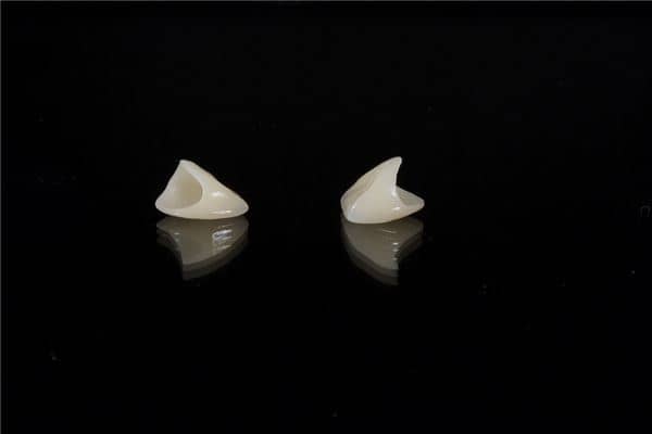 梦见牙碎是什么意思