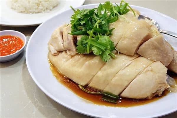 梦见鸡肉里生好多蛆虫是什么意思