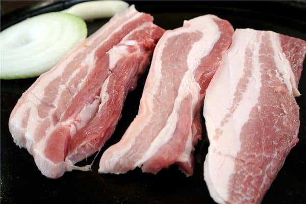 梦见猪肉是什么意思大块猪肉是什么意思