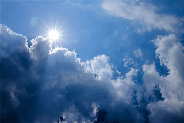 孕妇梦见太阳光芒万丈是什么意思
