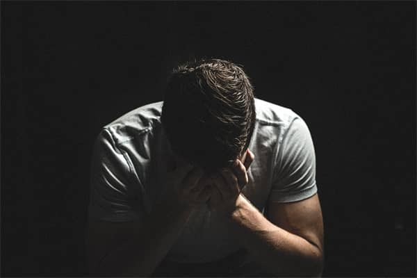 梦见父亲大哭啥意思