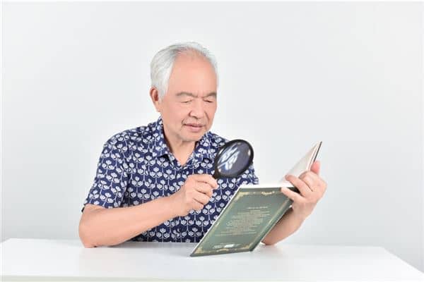 梦到了死亡的爸爸意味着什么