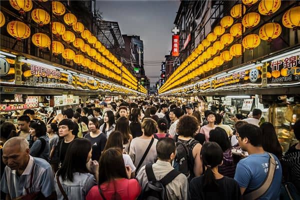 梦见逛夜市预示了什么