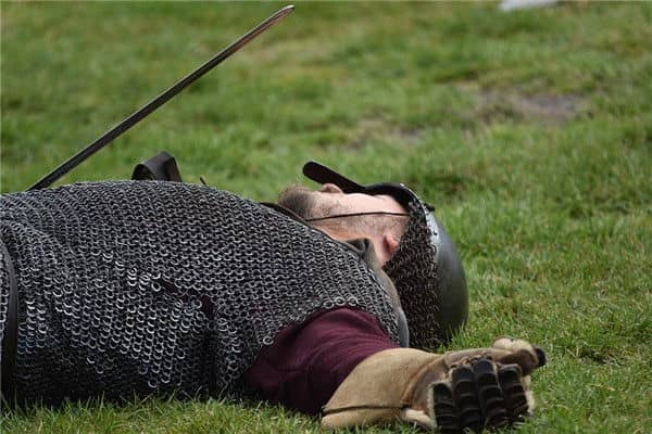 梦到了某人死了是凶兆还是吉兆