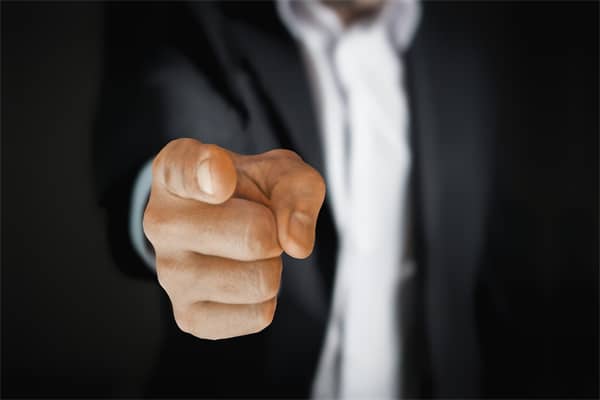 梦到了指指点点代表着什么？