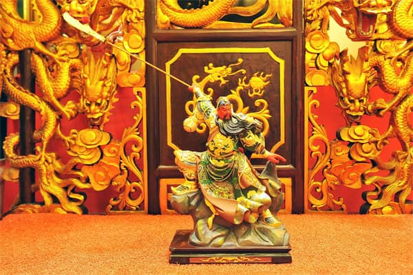 梦到了青龙偃月刀是什么意思