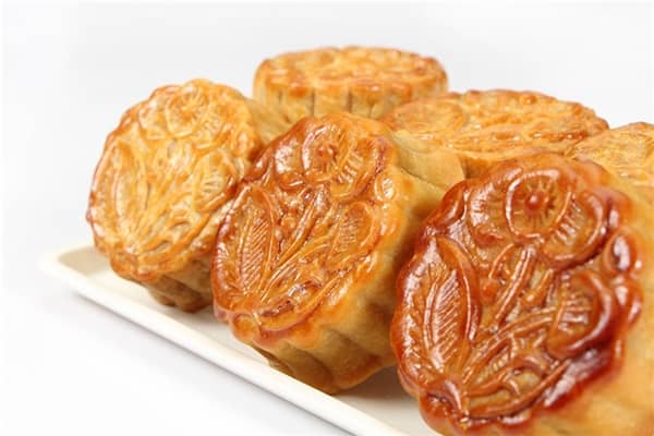 梦到爸爸偷吃剩下的月饼预示什么