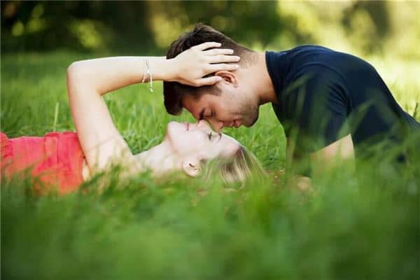 梦到和已婚女人做爱有什么寓意吗