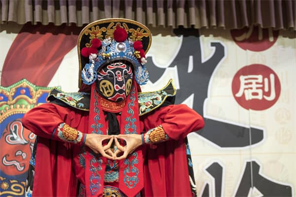 梦到了戏台子是什么意思