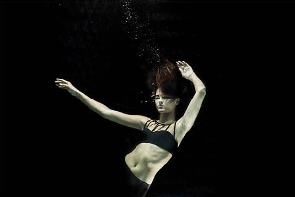 梦到了老婆掉河里的预兆