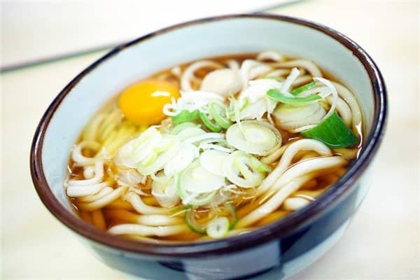 梦见鸡蛋面有什么寓意吗