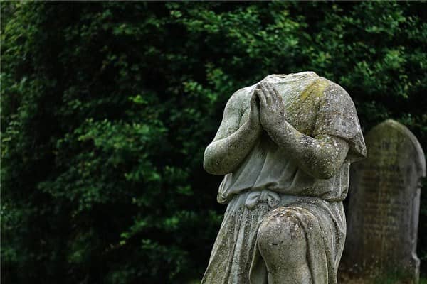 梦见掉脑袋是什么意思