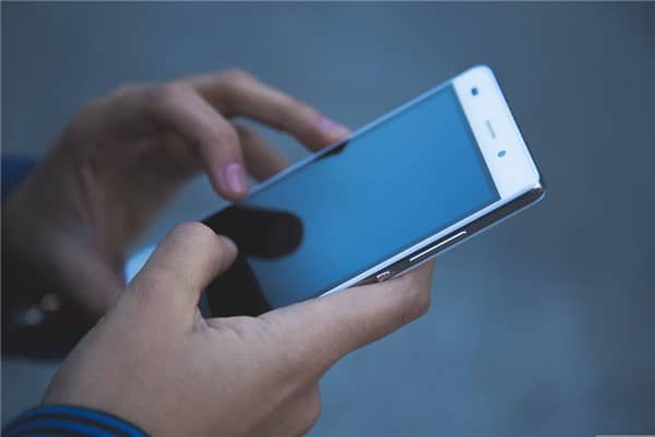 梦见手机被摔碎有什么意思
