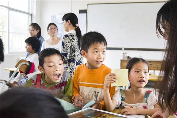 梦到一帮小孩有什么预兆