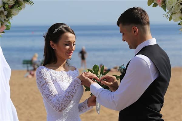 梦到了自己离婚又结婚是凶兆还是吉兆