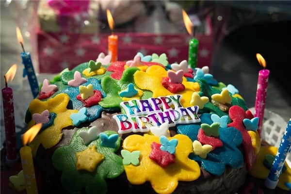 梦见小孩过生日有什么说法