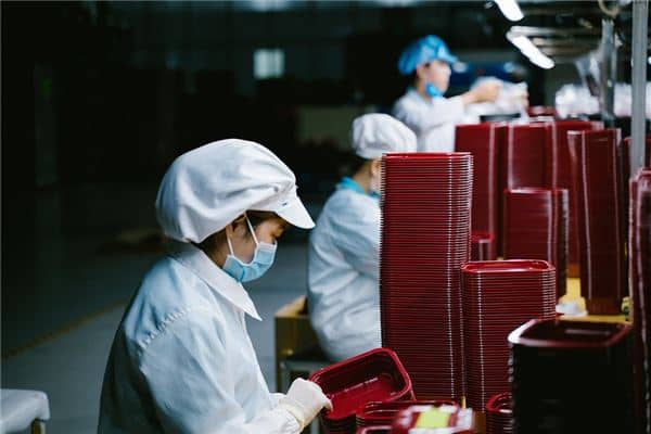 梦见女员工意味着什么
