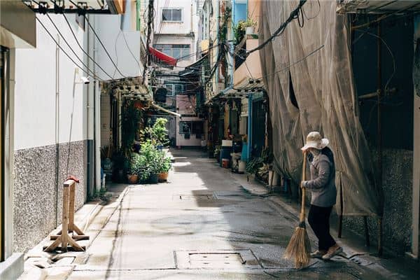 梦到妈妈扫地有什么含义